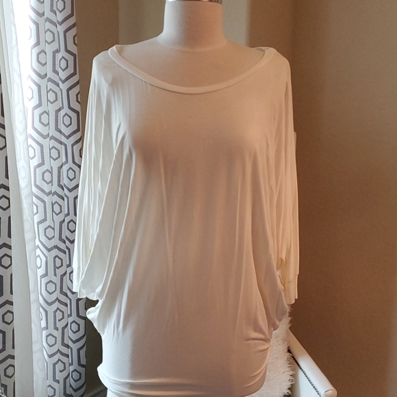 Top - Picture 1 of 1